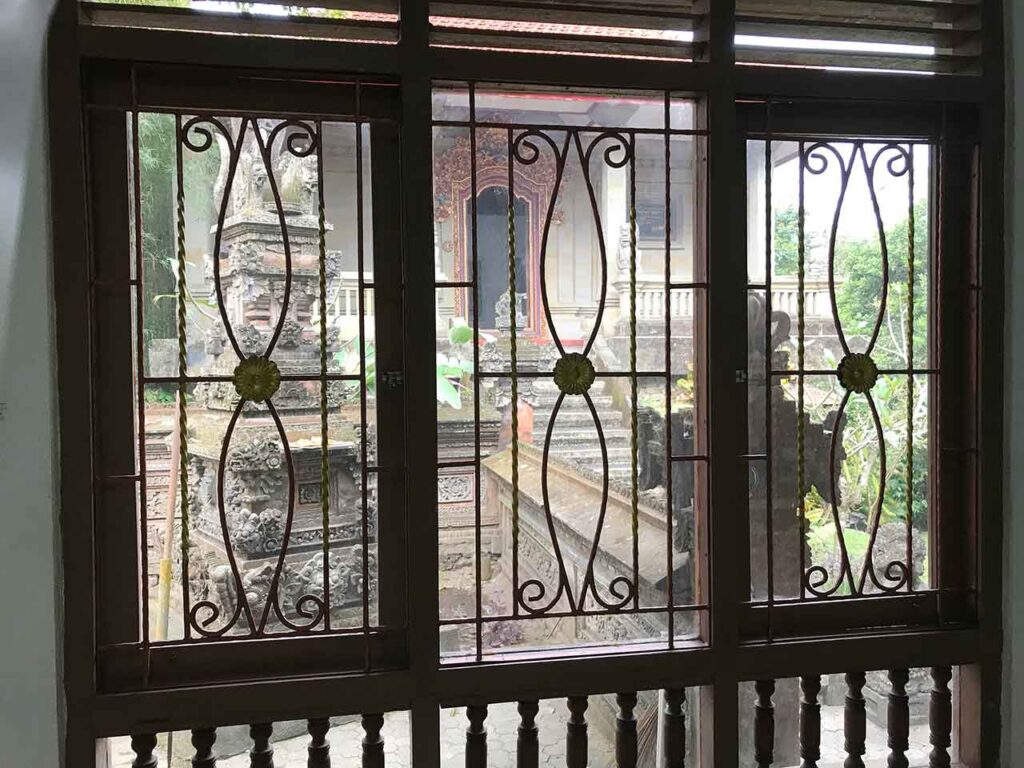 Neka美術館の中庭。